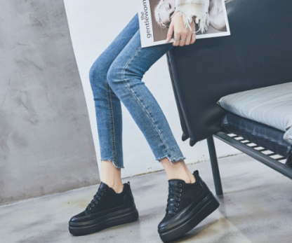 Fashion platform shoes 2025 spring new network red women's shoes Korean version of all British lace-up single cotton shoes